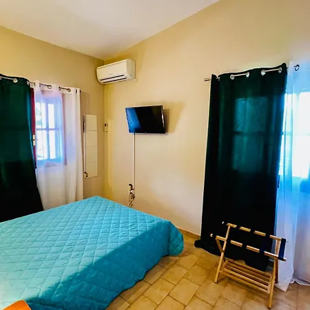 公寓 Ioanna's Sweet & Cozy With Sea View *