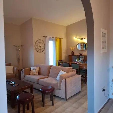 公寓 Ioanna's Sweet & Cozy With Sea View 莫奈姆瓦夏