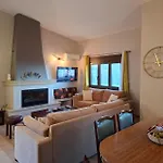 Ioanna's Sweet & Cozy With Sea View *