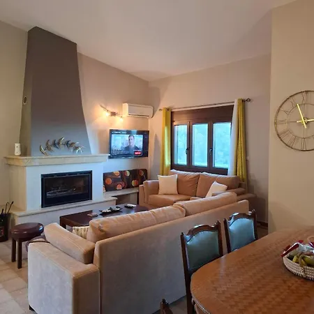 Ioanna's Sweet & Cozy With Sea View *