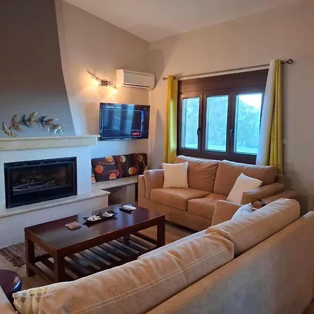 Ioanna's Sweet & Cozy With Sea View Apartament Monemvasía