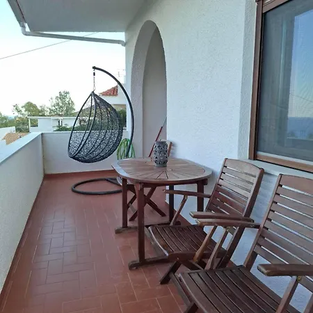 Ioanna's Sweet & Cozy With Sea View *