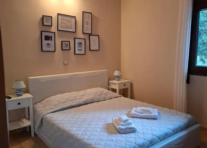 Ioanna's Sweet & Cozy With Sea View