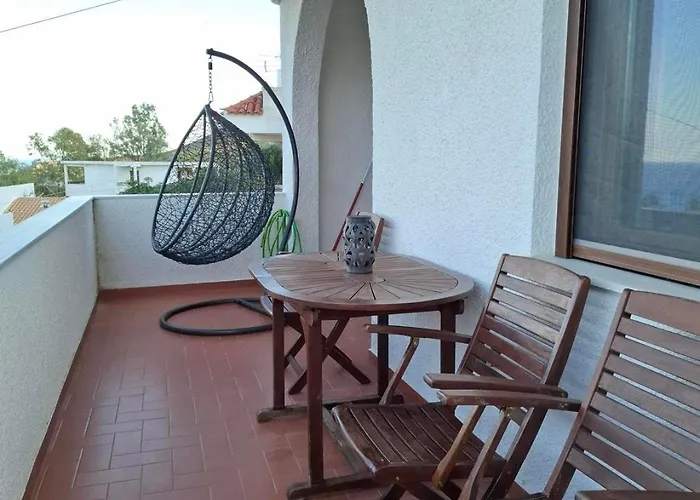 Ioanna's Sweet & Cozy With Sea View *